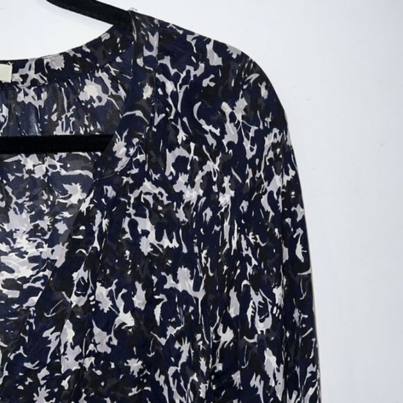 JOIE Black Gray Bohemian Silk Flowy Blouse size Medium - Picture 6 of 16